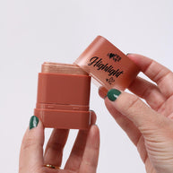 SHINY HIGHLIGHT STICK ILLUMINATOR