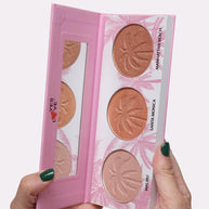 SET OF ILLUMINATING PALM TREES