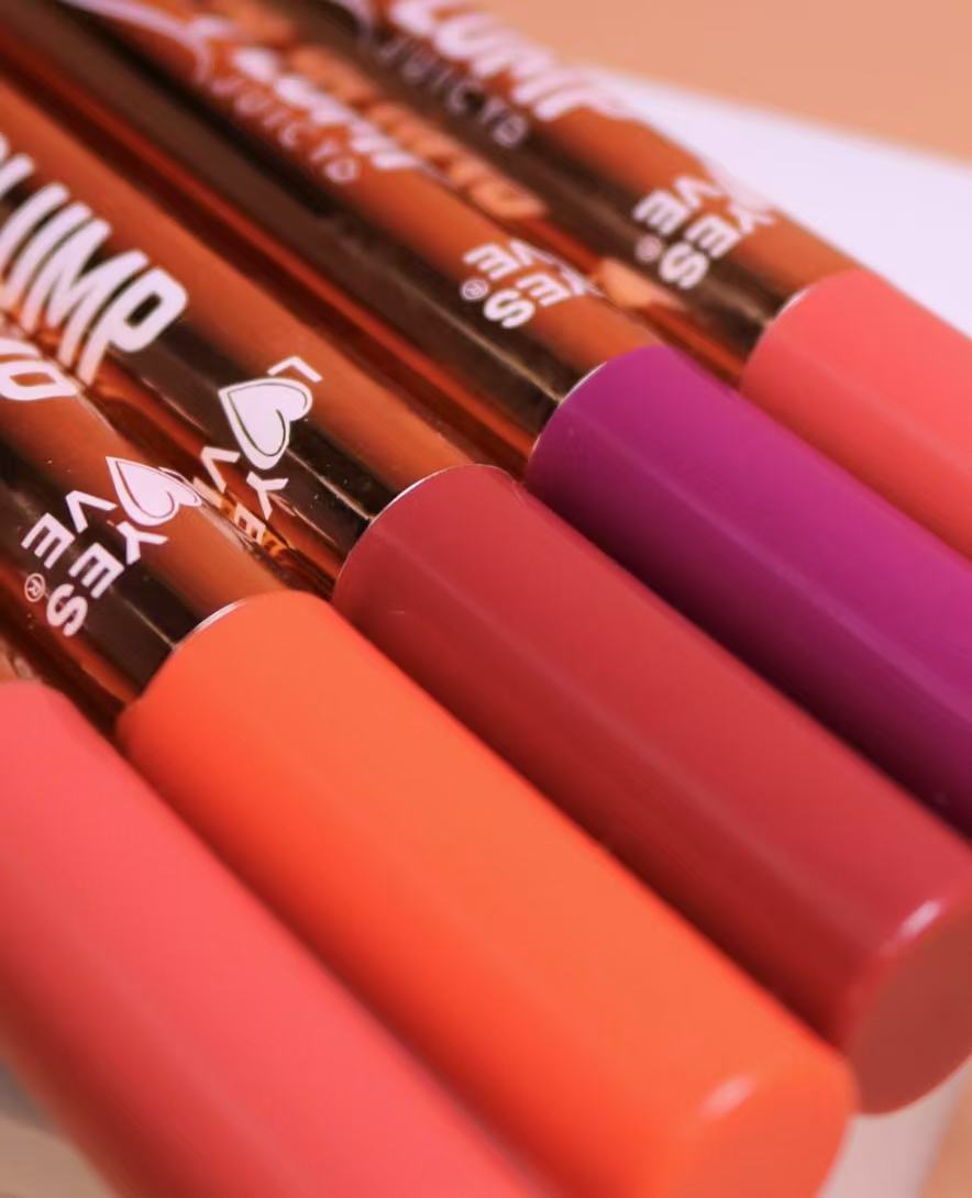 LIP PUMP BRILLO DE LABIOS CREMOSA EFECTO  VOLUMINIZADOR PICANTE