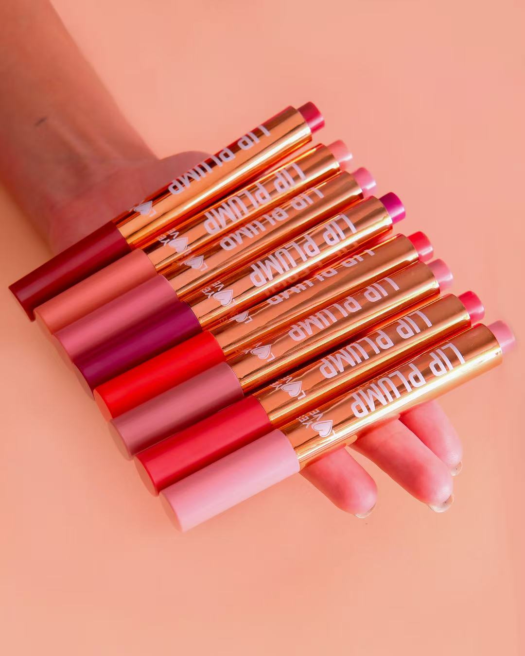 LIP PUMP BRILLO DE LABIOS CREMOSA EFECTO  VOLUMINIZADOR PICANTE